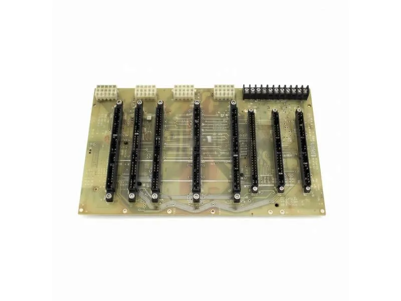 1044658-01 PLC-module/rek van FINCOR