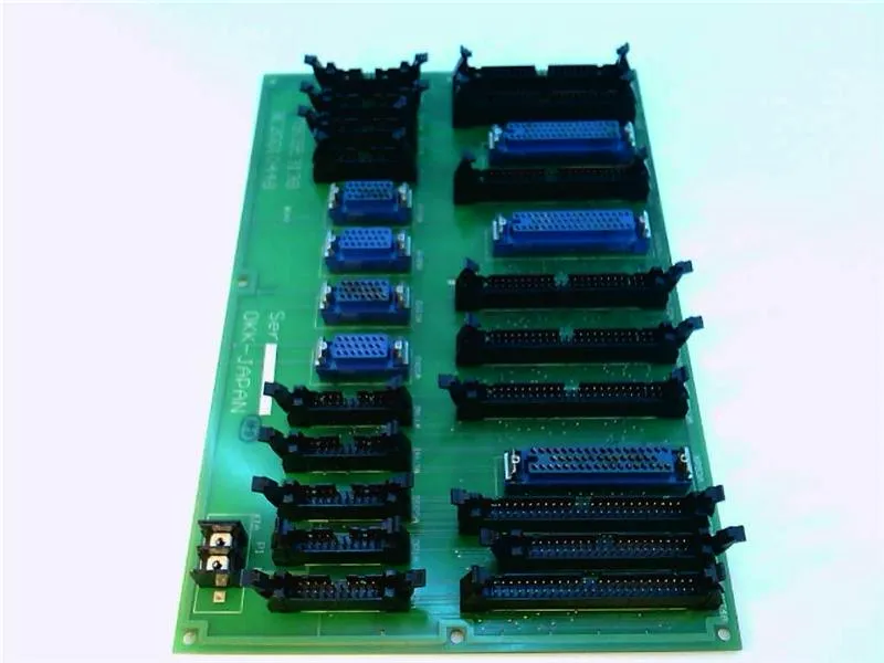 YM9095313B printplaat PLC/uitbreidingskaart door OKK