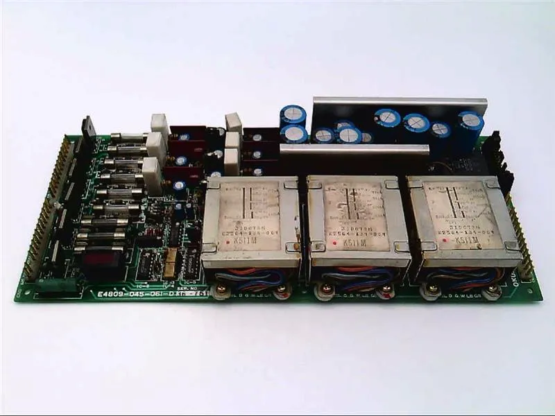E4809-045-061-D printplaat PLC/uitbreidingskaart door OKUMA