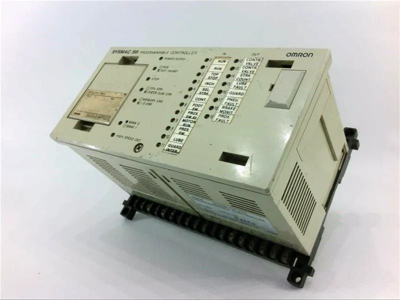 PLC dạng gạch 3G2S6-CPU33 của OMRON