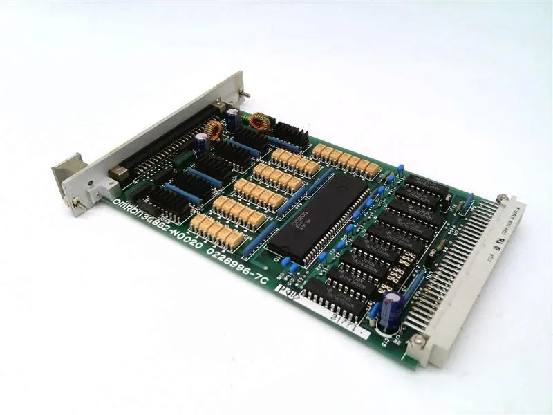 Module/khung PLC 3G8B2-NO020 của OMRON