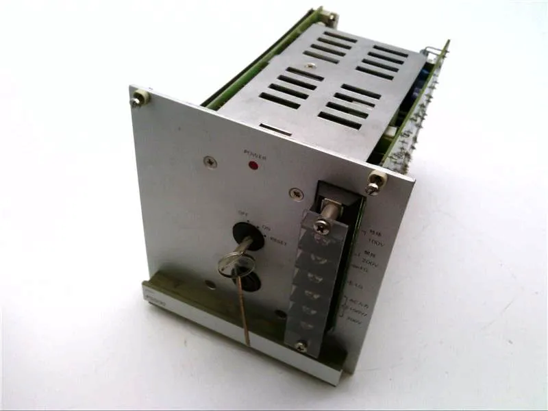 Module/khung PLC 3G8B2-PS000 của OMRON