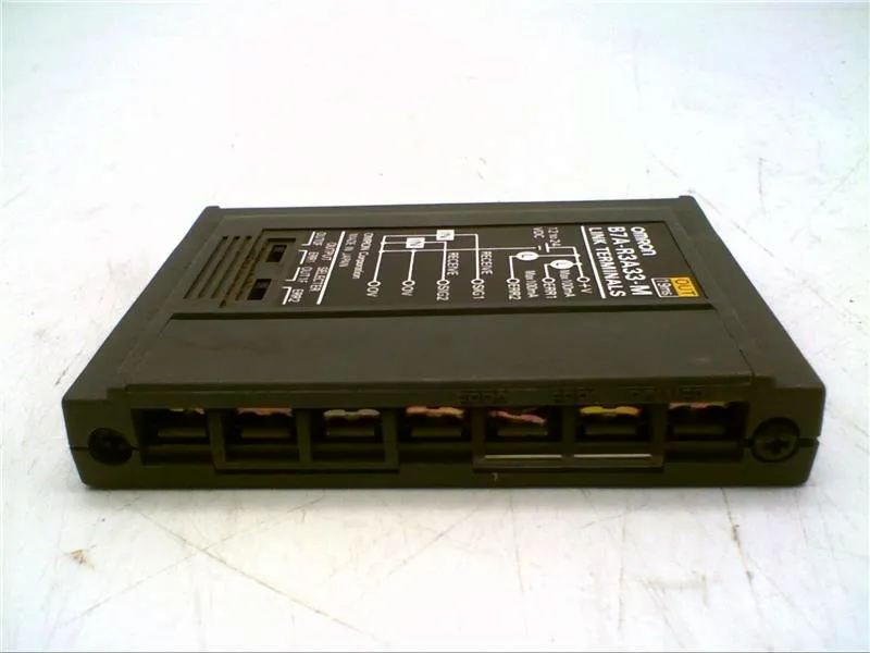 B7A-R3A33-M PLC Module/Rack bởi OMRON