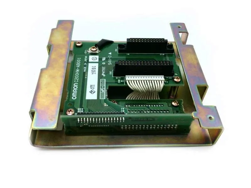 C200HW-AB001 PLC Module/Rack bởi OMRON