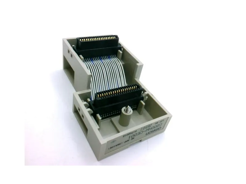 C200HW-CE001 Pin/Cáp/Phụ kiện PLC của OMRON