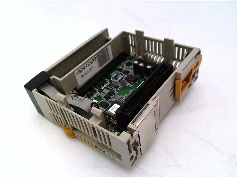 CQM1-DA022 PLC Module/Rack by  OMRON