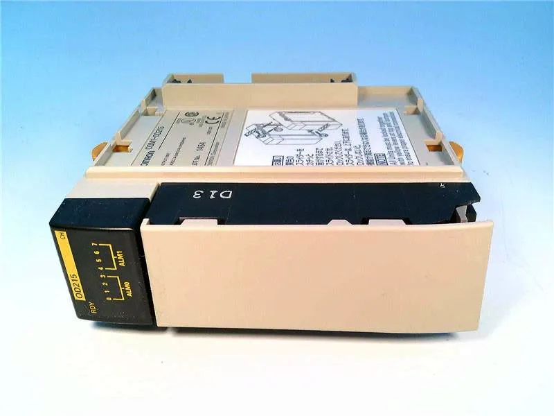 CQM1-OD215 Mô-đun/Khung PLC của OMRON