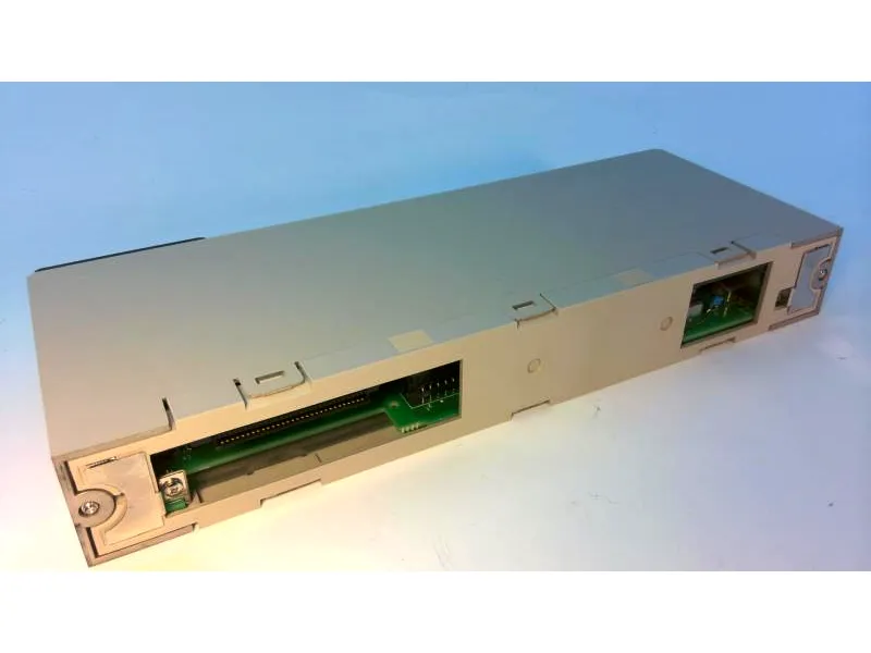 CV500-BSC21 Mô-đun/Khung PLC của OMRON
