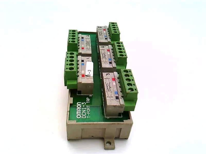 DCN1-3 PLC Module/Rack bởi OMRON
