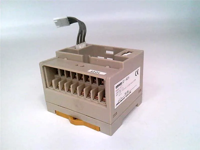 GT1-AD04 PLC-module/rek van OMRON
