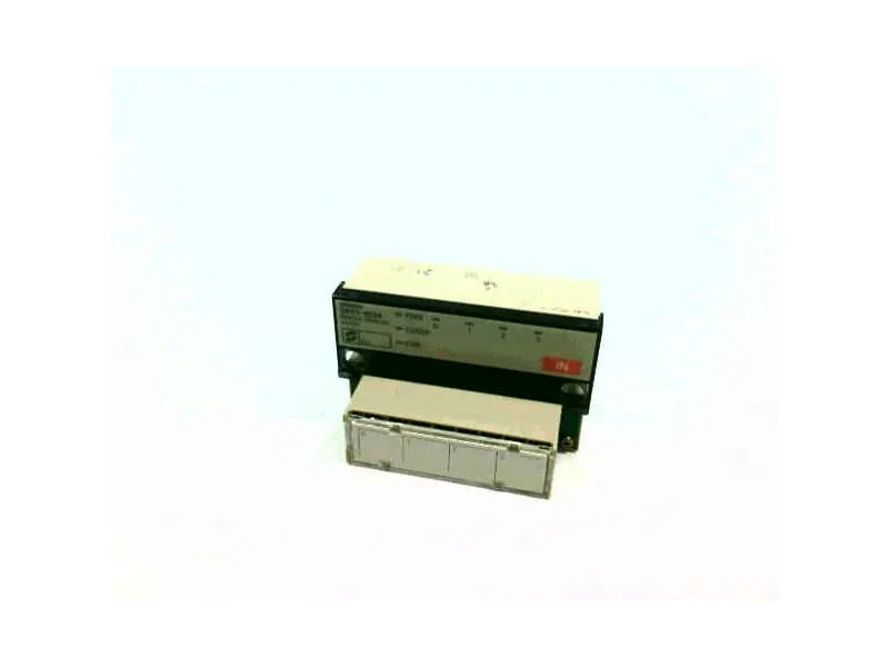 SRT1-ID04 VDC logische I/O-module van OMRON