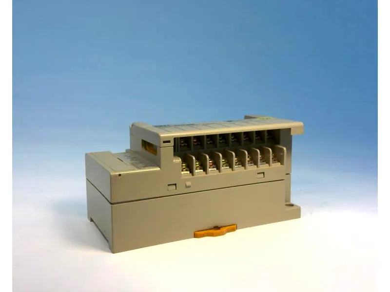 SRT1-ROC08 PLC-module/rek van OMRON
