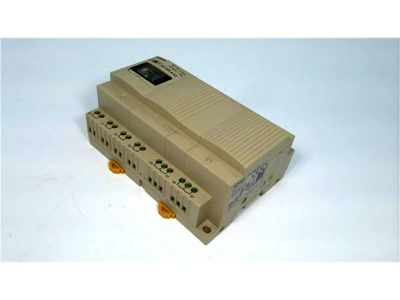 ZEN-20C2AR-A-V2 PLC-module/rek van OMRON