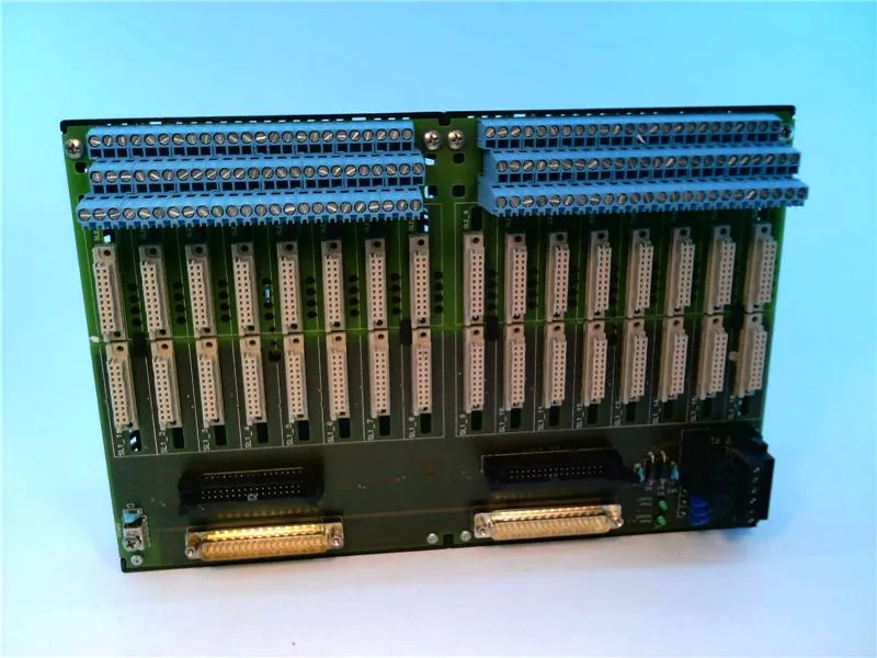 HIDTB16-UNI-DA32-SD37-SC printplaat PLC/uitbreidingskaart van PEPPERL & FUCHS