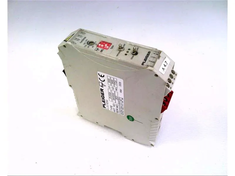CM3/S24 PLC-module/rek van PLEIGER ELEKTRONIK