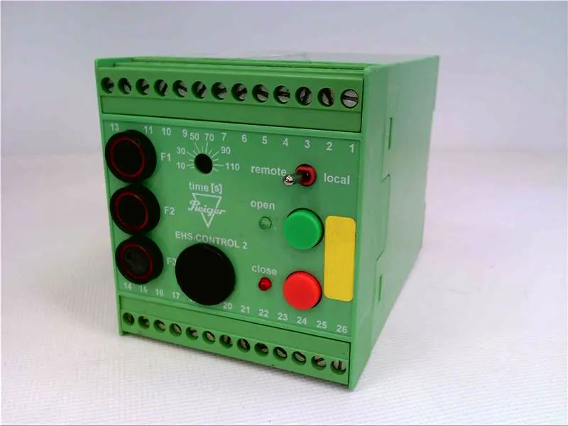 EHS-CM2 PLC-module/rek van PLEIGER ELEKTRONIK
