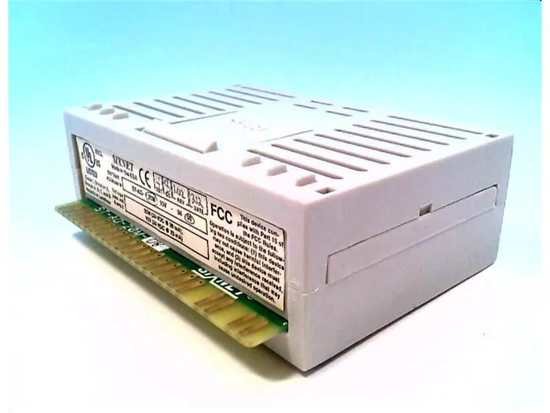 ST-AO-20M-08 PLC-module/rek van SIXNET