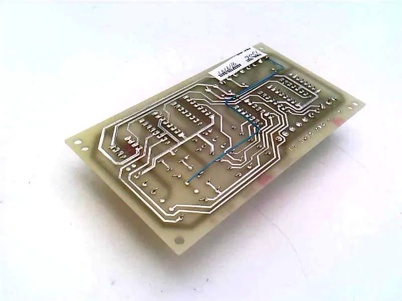 100-113 PC板 PLC/附加板 by MODICON