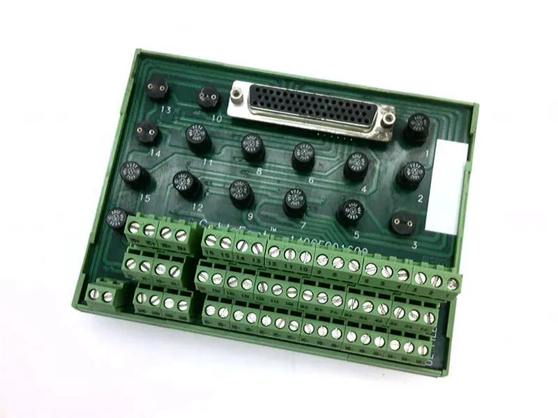 140CFG01600 VDC 邏輯I/O模組 by MODICON