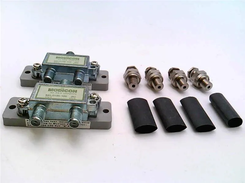140CHS32000 PLC模組/機架 by MODICON