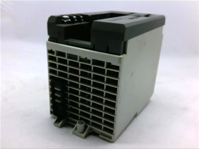 PC-E984-255 PLC-module/rek van MODICON