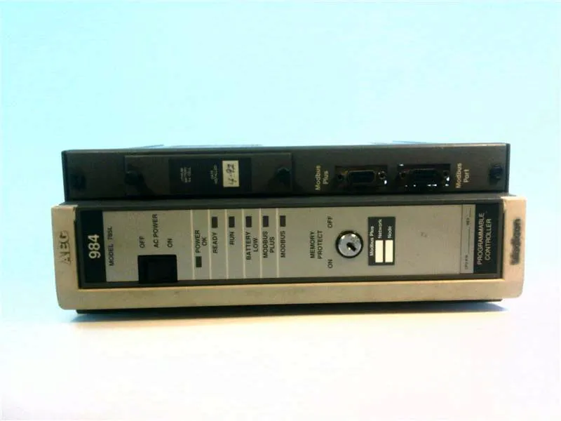 PC-L984-785 PLC-module/rek van MODICON