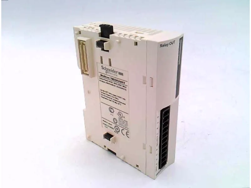 TM2DRA8RT PLC-module/rek van MODICON