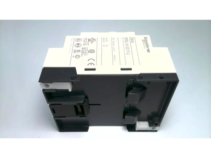 SR2A101FU PLC-module/rek van SCHNEIDER ELECTRIC