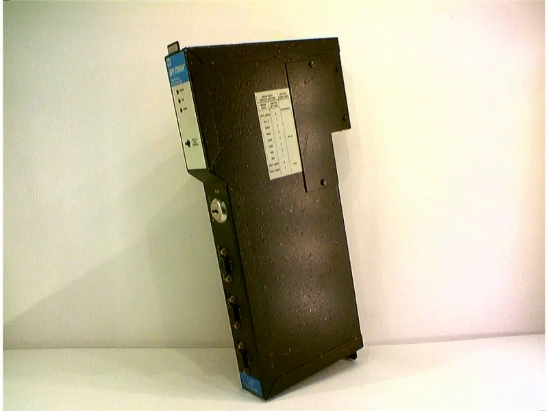 8030-DLM-120 PLC模組/機架 由 SYMAX