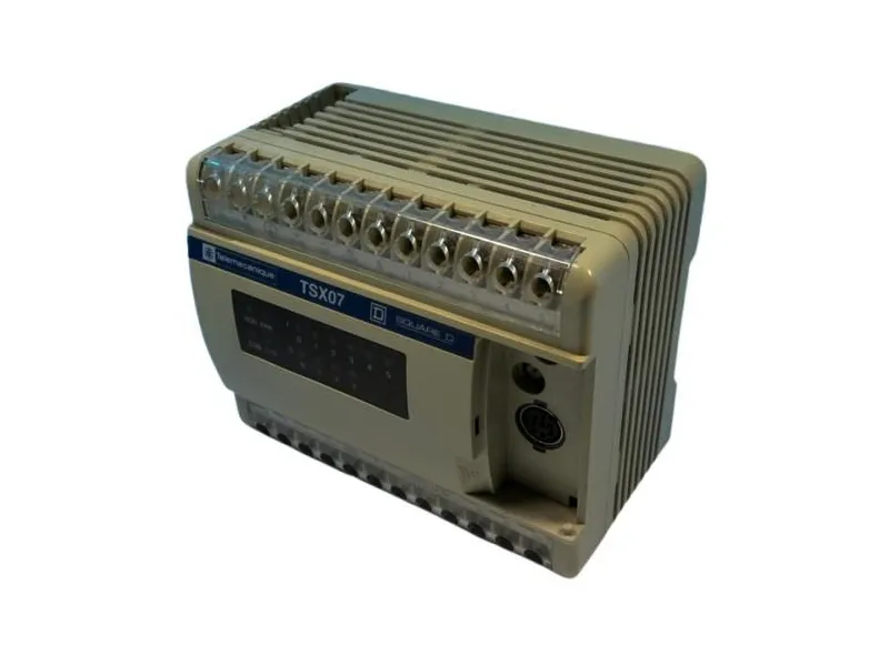 TSX07201028 PLC模組/機架 由 TELEMECANIQUE