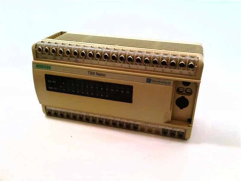 TSX07312402 PLC模組/機架 由 TELEMECANIQUE