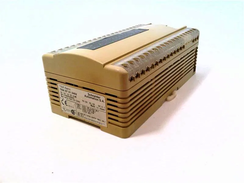 TSX07312402 PLC-module/rek van TELEMECANIQUE