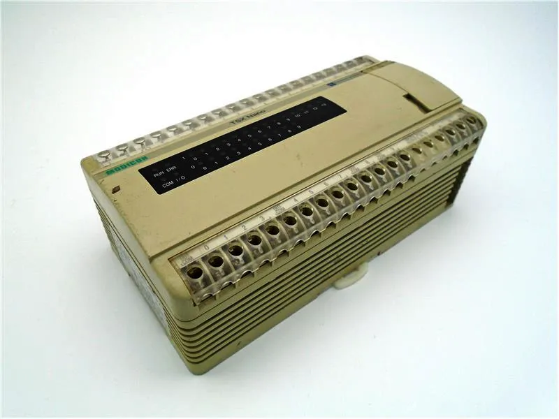 TSX07312428 一體式PLC 由 TELEMECANIQUE