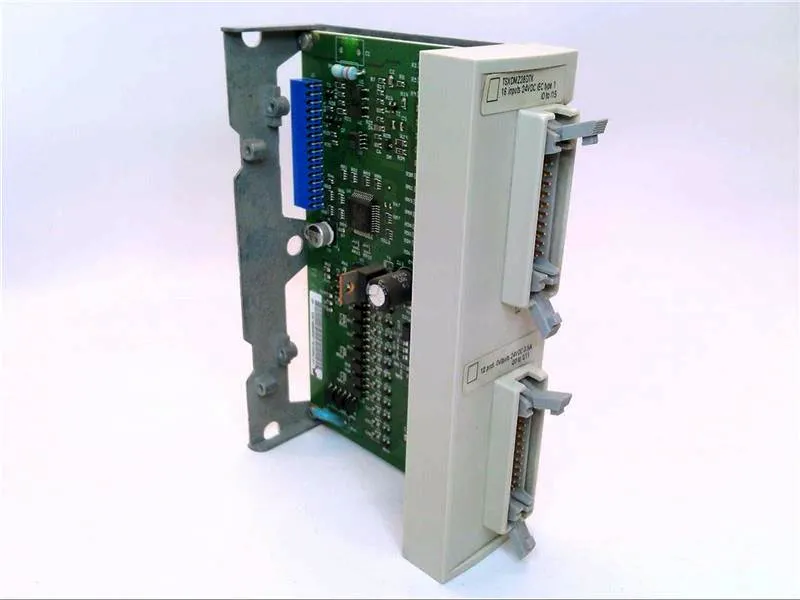 TSXDMZ28DTK PLC-module/rek van TELEMECANIQUE