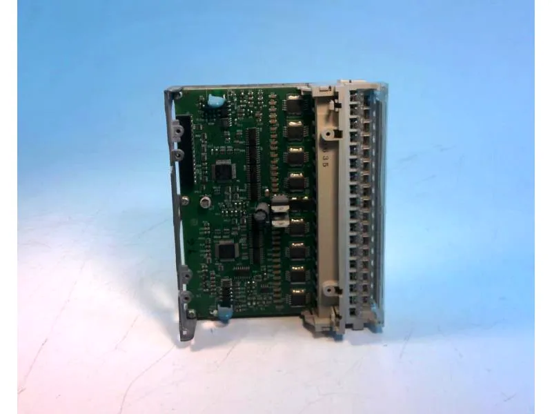 TSXDSZ32T2 PLC-module/rek van TELEMECANIQUE