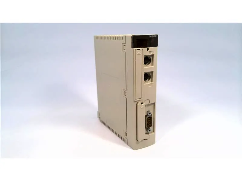 TSXP57352M PLC模組/機架 由 TELEMECANIQUE