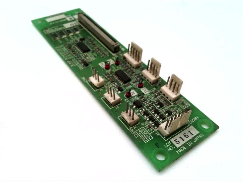 TELEMECANIQUE 的 VFA7X2680 PC 板 PLC/附加板