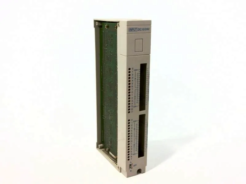 ZW-64N2 PLC-module/rek van SHARP