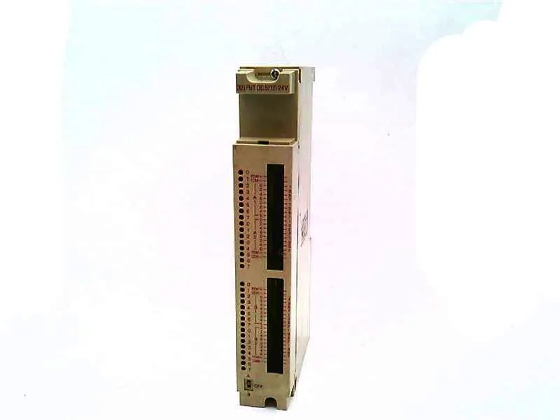 ZW-64S2 PLC-module/rek van SHARP
