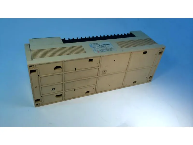 A1-40MR 磚型PLC 由 SHIHLIN