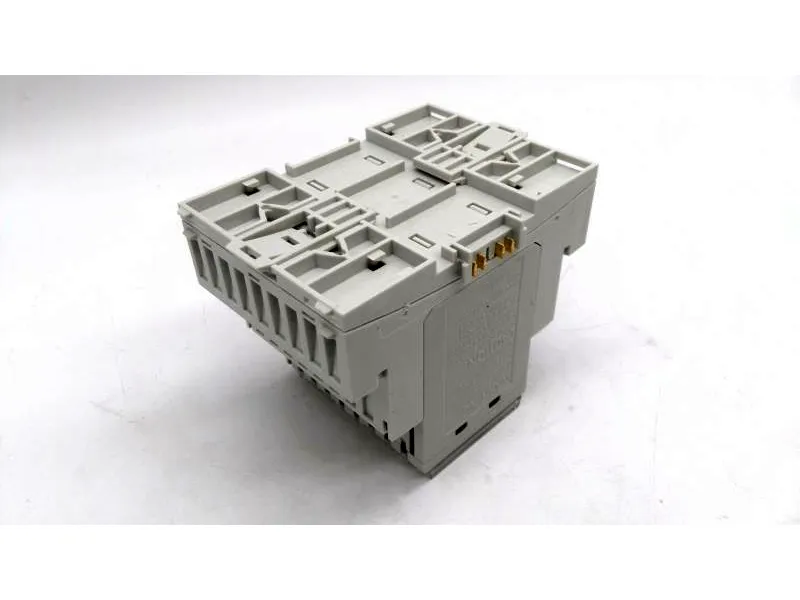 TXM1.6R-M PLC-module/rek van LANDIS & GYR