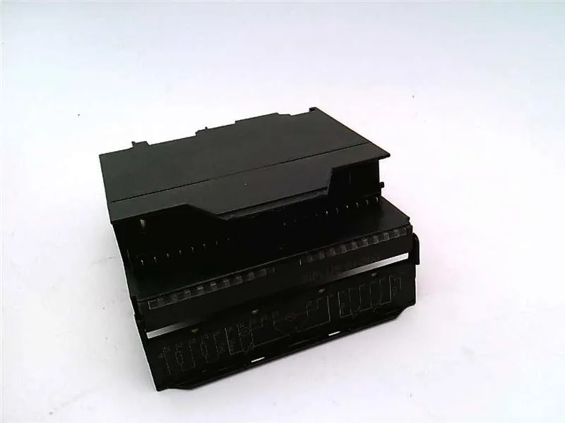 6AG1334-0KE00-2AB0 Mô-đun/khung PLC của SIEMENS
