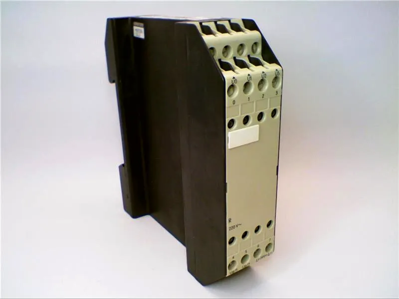 6ES5417-7AA21 Módulo/Rack PLC da SIEMENS