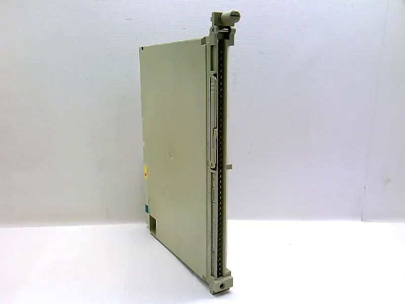 6ES5470-4UA12 Módulo/Rack PLC da SIEMENS