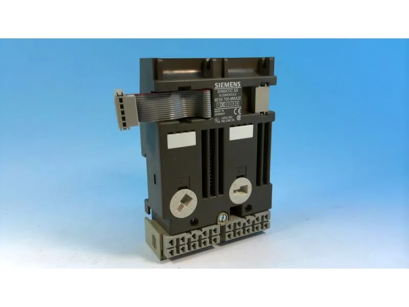 6ES5700-8MA22 Módulo/Rack PLC da SIEMENS