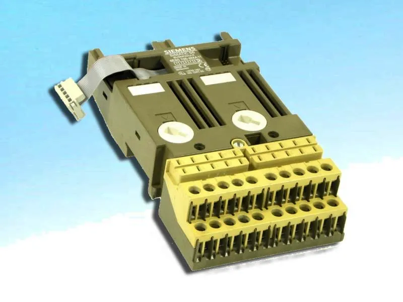 6ES5700-8MB11 Módulo/Rack PLC da SIEMENS