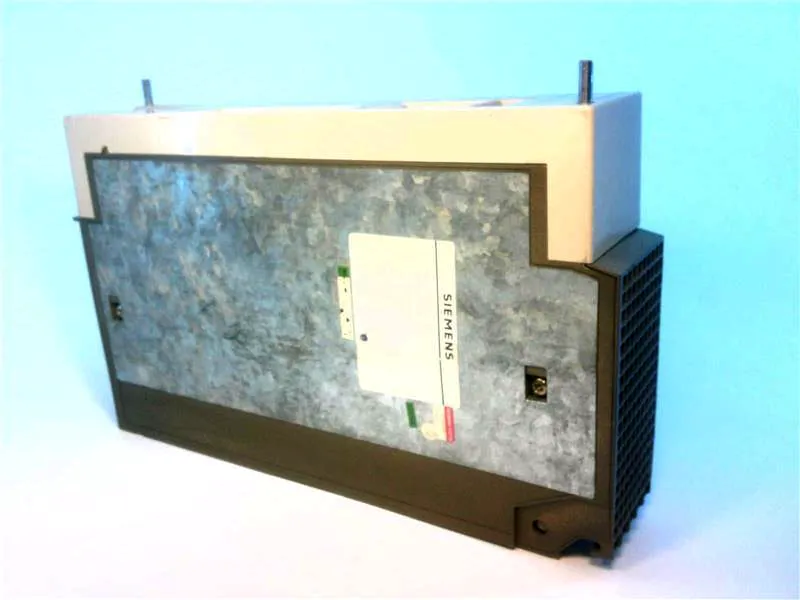 6ES5951-7LD11 Módulo/Rack PLC da SIEMENS