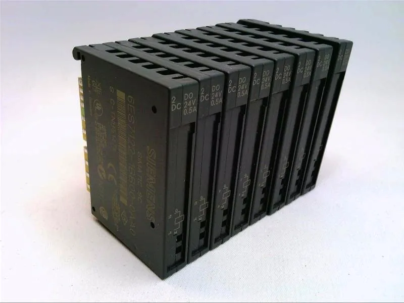 6ES7122-1BB00-0AA0 Módulo/Rack PLC de SIEMENS