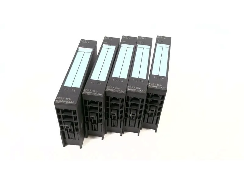 6ES7131-4BB00-0AB0 Módulo/Rack PLC da SIEMENS