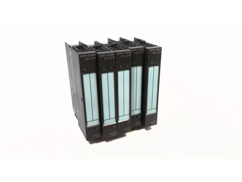6ES7131-4BB00-0AB0 Módulo/Rack PLC da SIEMENS